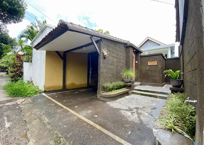 Villa Cempaka Putih By Purra *