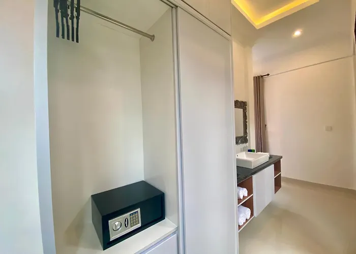 Cempaka Putih By Purra Villa *
